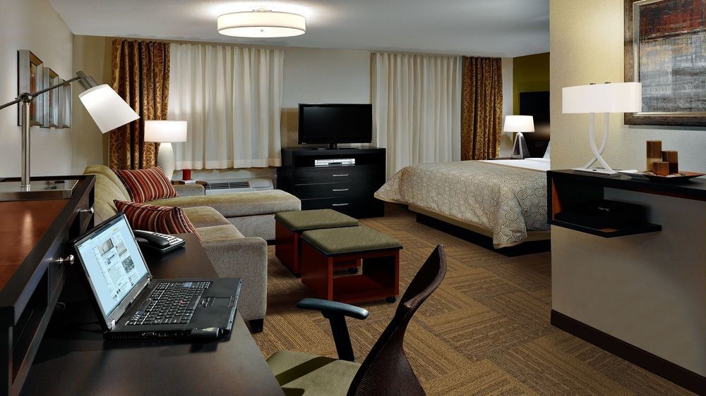 Staybridge Suites Corona South By Ihg Luaran gambar