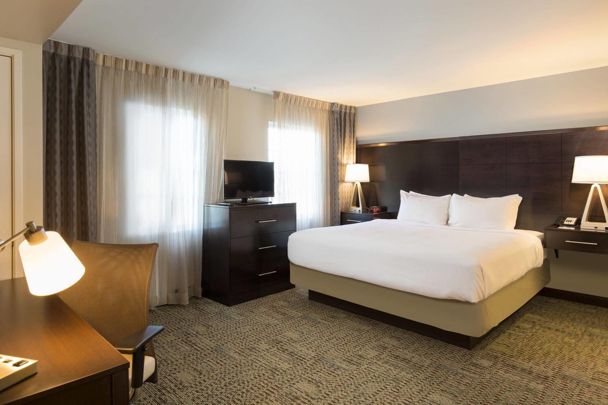 Staybridge Suites Corona South By Ihg Luaran gambar