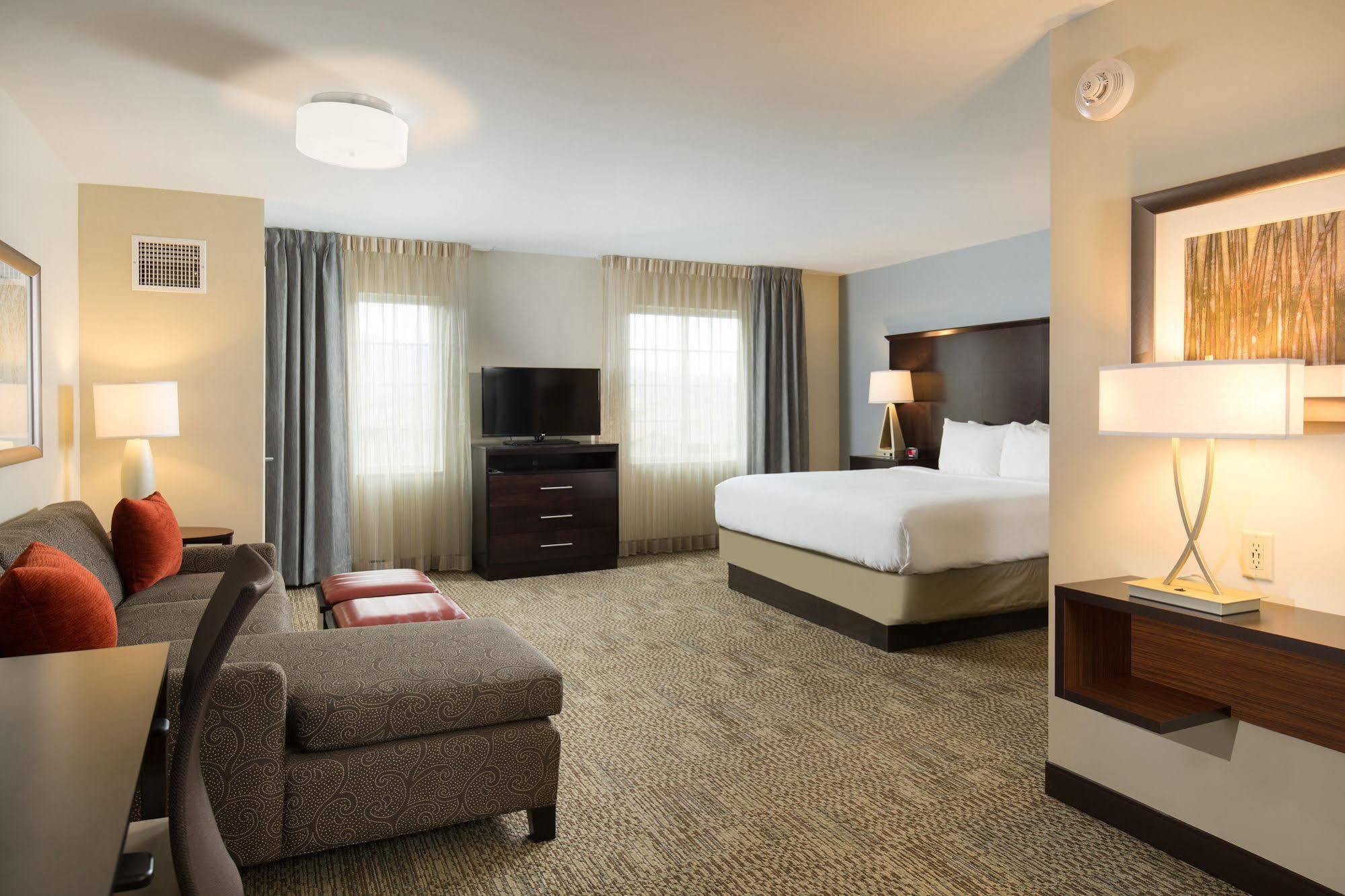 Staybridge Suites Corona South By Ihg Luaran gambar